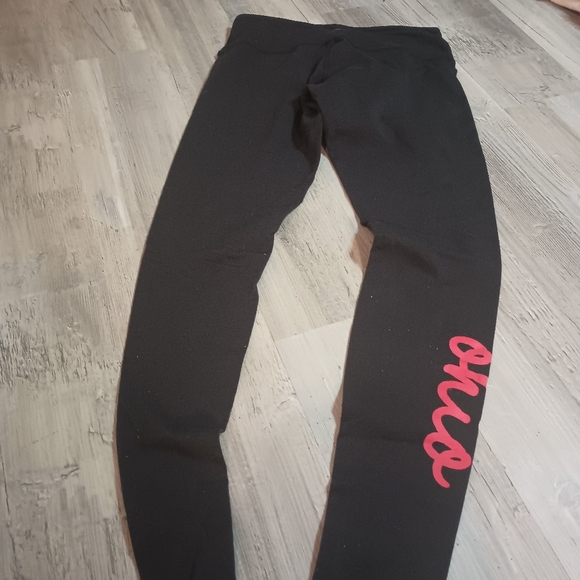 Lululemon - Picture 5 of 7